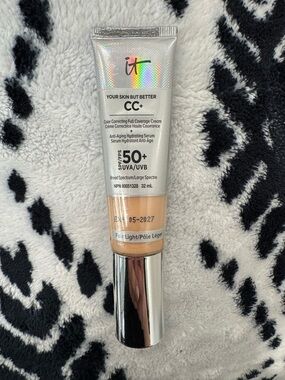 It Cosmetics CC+ Cream Full Coverage Color Correcting Foundation - Fair Light